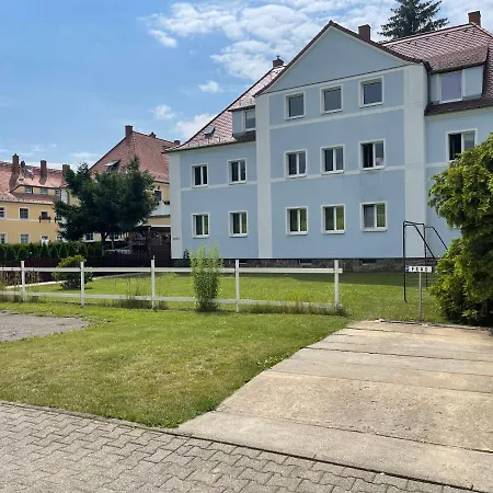 Neu Auszeit In Moderner In Seen-naehe Apartamento