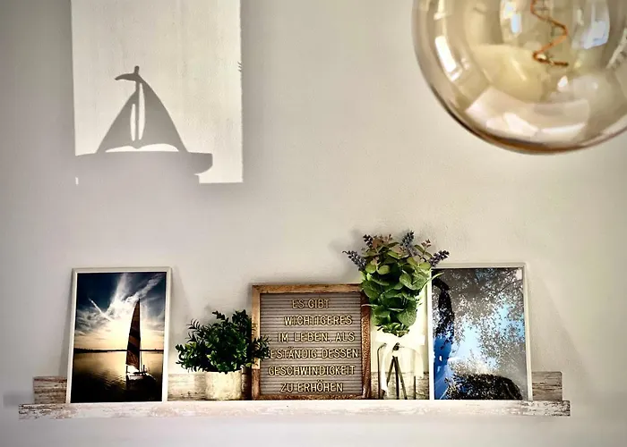 Neu Auszeit In Moderner In Seen-naehe Марклеберг