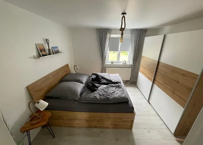 Neu Auszeit In Moderner In Seen-naehe Марклеберг